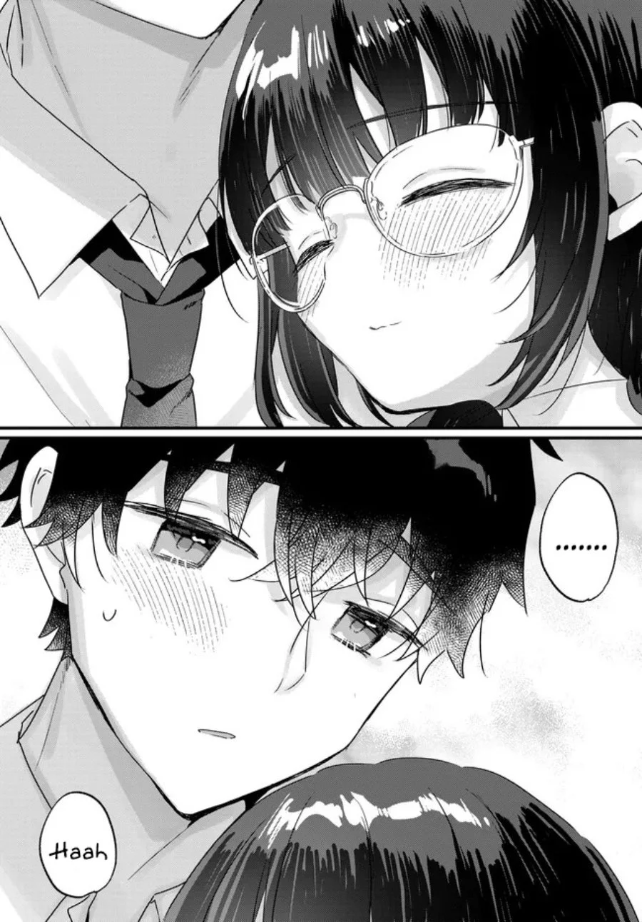 Chiisakute Kawaii Bungeibu no Chiteki na Senpai o, Hiza no Ue ni Nosetara Mainichi Suwattekuru you ni natta Chapter 4.2 Gambar 4